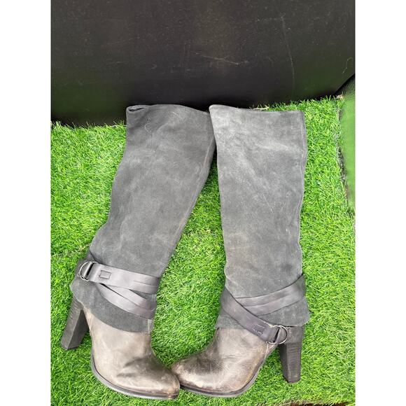 Carlos Santana- Grey- Suede Heeled Boots- Size 9.5W - Picture 6 of 10